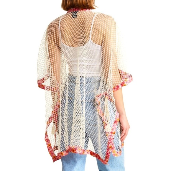 🆕 Steve Madden - Open Weave Topper (Ivory) - Picture 2 of 4